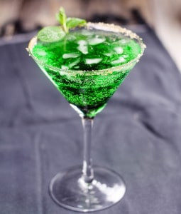 Frosted Mint Sour Apple Cocktail-102