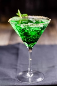 Frosted Mint Sour Apple Cocktail-104
